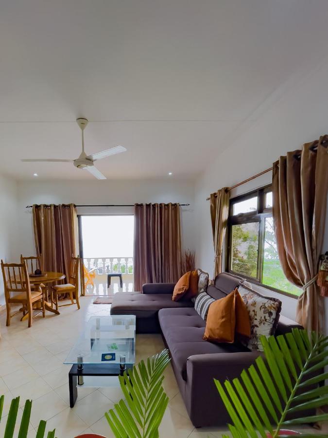 Ferienwohnung Jardin Marron Baie Sainte Anne Exterior foto
