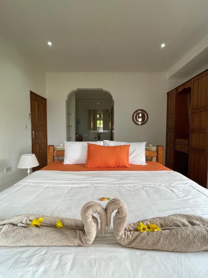 Ferienwohnung Jardin Marron Baie Sainte Anne Exterior foto