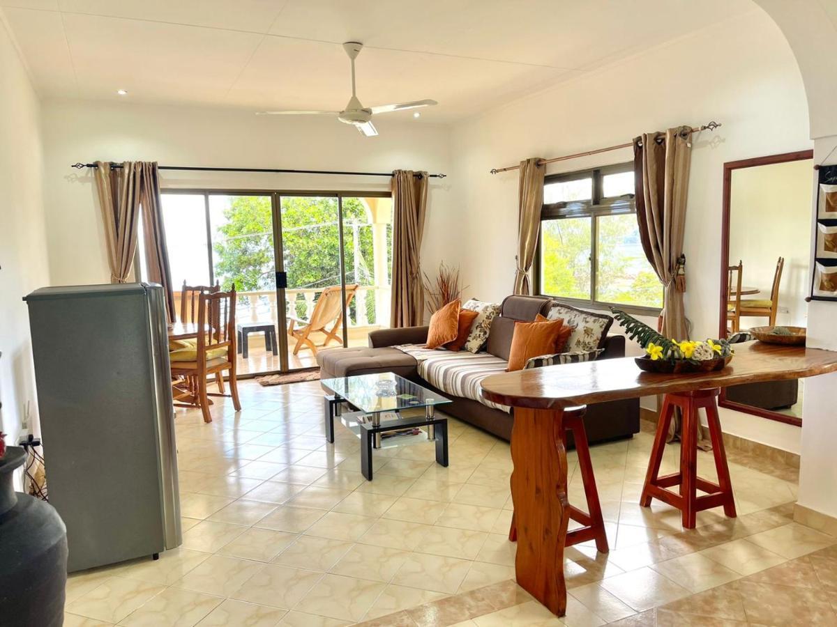 Ferienwohnung Jardin Marron Baie Sainte Anne Exterior foto