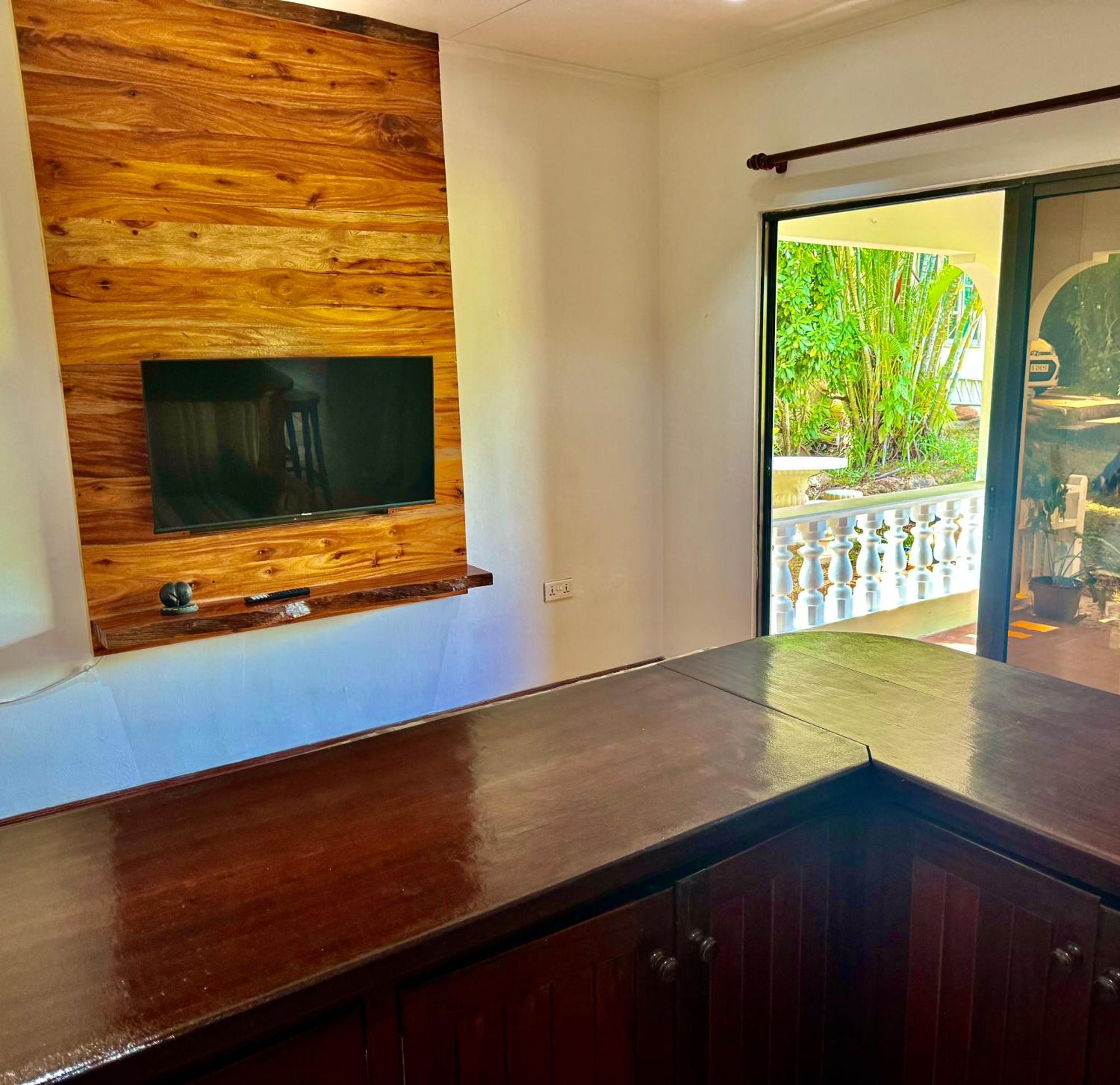 Ferienwohnung Jardin Marron Baie Sainte Anne Exterior foto